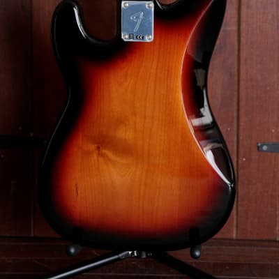 Fender Player Series Precision Bass Maple Sunburst image 6