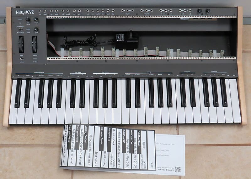 Cre8Audio Niftykeyz Eurorack Case with 49Key MIDI Controller Reverb