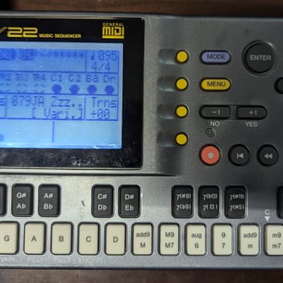 Yamaha QY22 Sequencer Synthesizer - BACKLIT SCREEN!