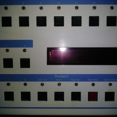 Infection Music Zeit desktop sequencer 2004 White/Blue image 4
