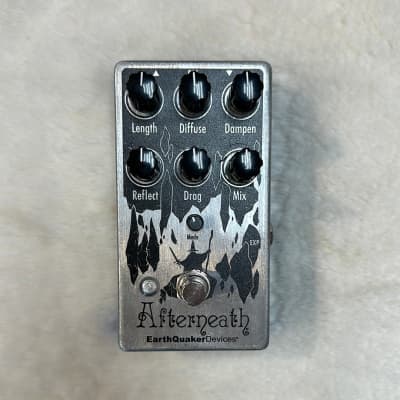 EarthQuaker Devices Afterneath Otherworldly Reverberation Machine V3