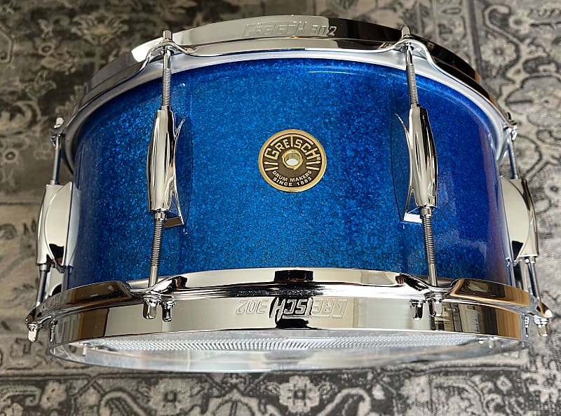 Gretsch 6.5 x 14 Broadkaster Snare Drum w/Lightning Throwoff - Blue Sparkle