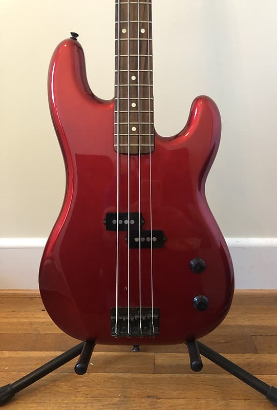 Fender Japan Boxerシリーズ ST-551中古()売却済みです