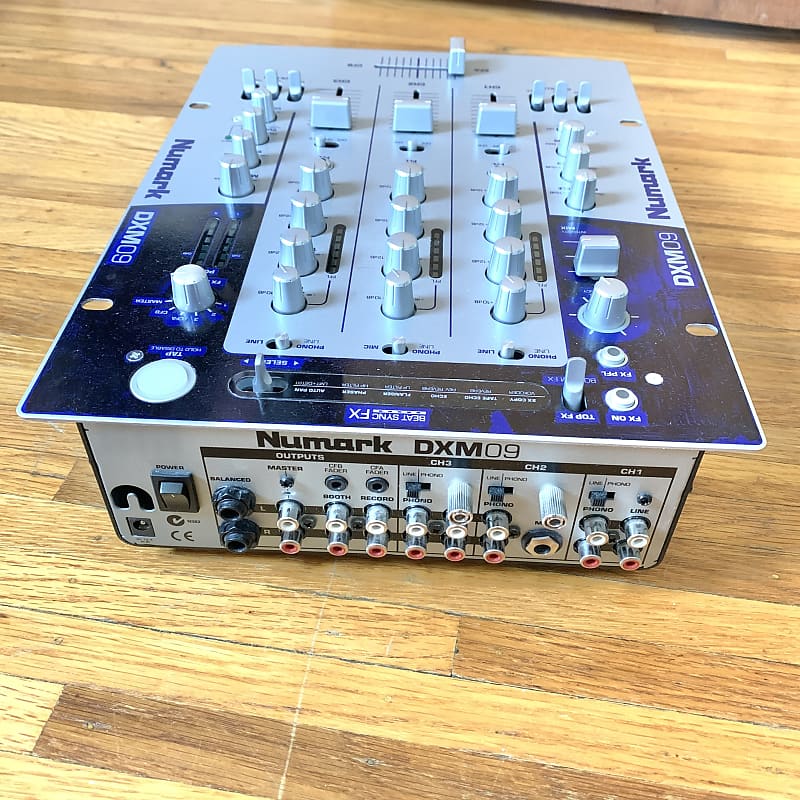 Numark DXM09 3 Channel 24 Bit FX Digital DJ Mixer Built In