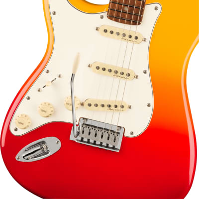 FENDER - Player Plus Stratocaster  Left-Hand  Pau Ferro Fingerboard  Tequila Sunrise - 0147413387 image 3