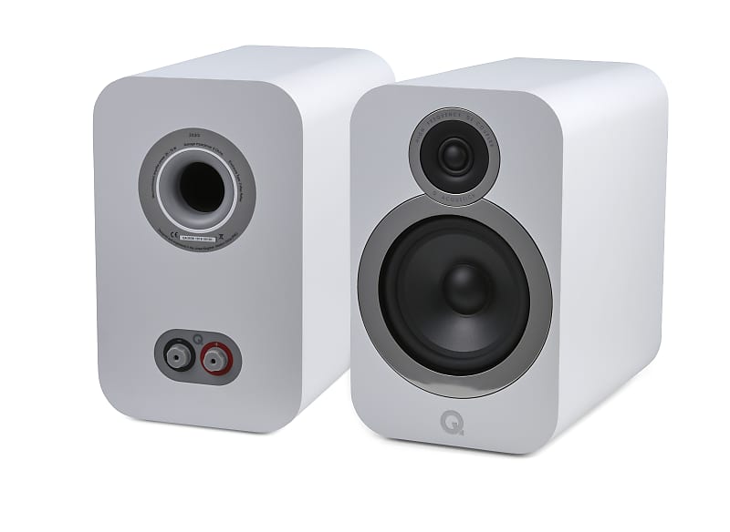 two Q Acoustics 3030i bookshelf speakers in WHITE, open box condition image 1