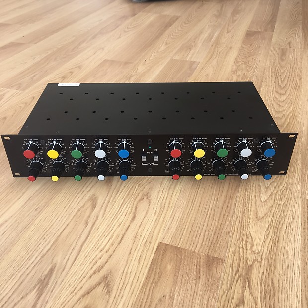 GML 8200 Series III 2-Channel Parametric Equalizer with Power Supply image 2