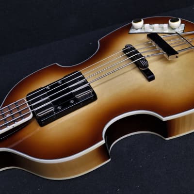 Hofner HCT500/1 Union Flag Limited edition of 200 Paul