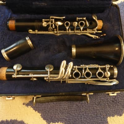 Selmer Bundy Bb soprano clarinet - overhauled with new pads , wood bell and wood barrel image 2