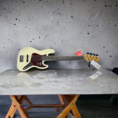 Fender AM Pro II Jazz (5), Olympic White / Rosewood image 4