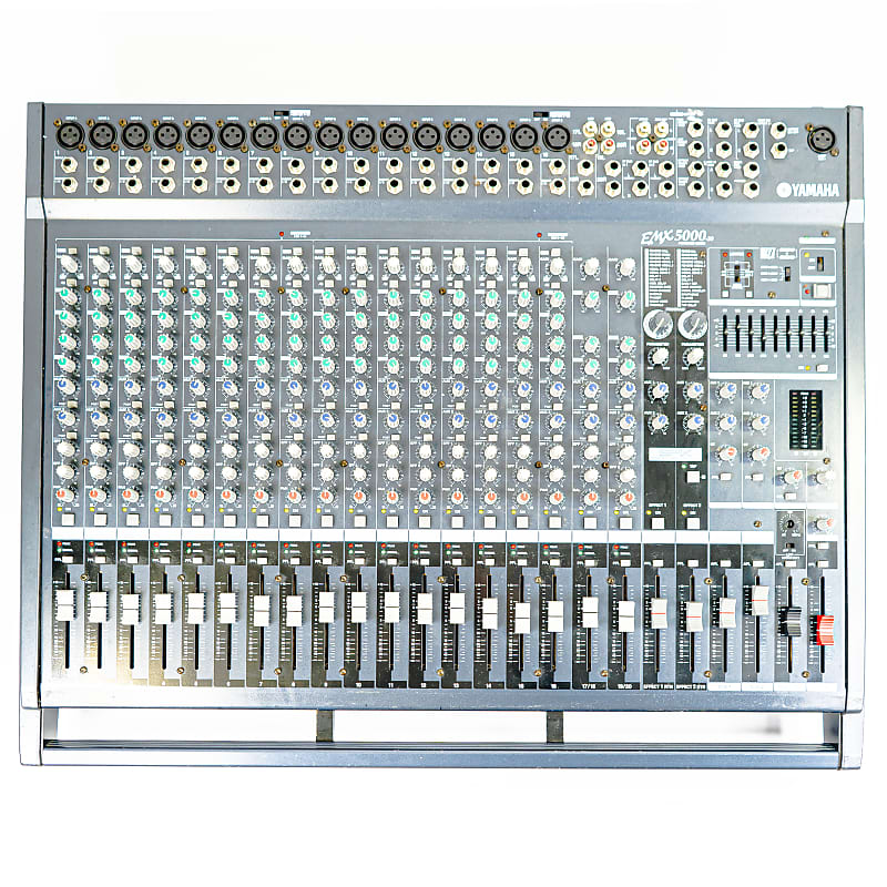 Yamaha EMX5000 20-Channel Powered Mixer Mixing Console with