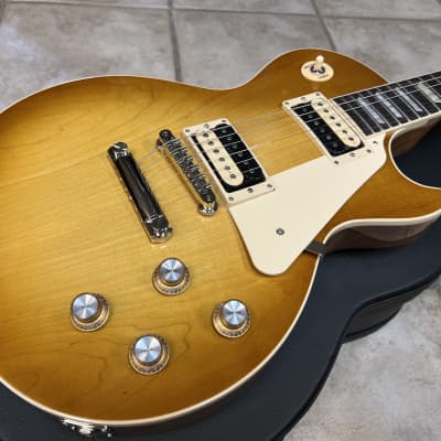 2023 Gibson USA Les Paul Classic Electric Guitar Honeyburst | Reverb