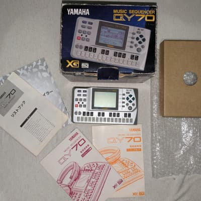 Yamaha QY70 Sequencer - Internal battery replaced!