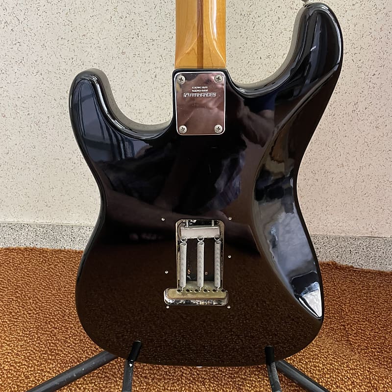 Fernandes Revival ST85DM アメリカンアルダーボディー Fernandes Revival ST85DM アメリカンアルダーボディー レビュー