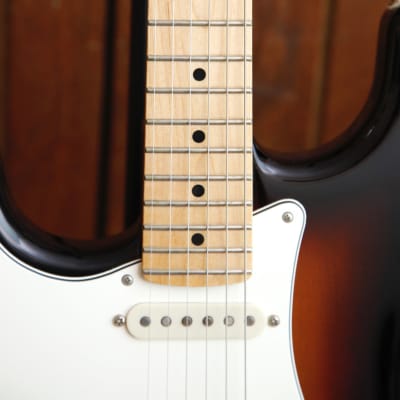Fender Player Series Stratocaster Sunburst Left Handed Guitar Pre-Owned image 5