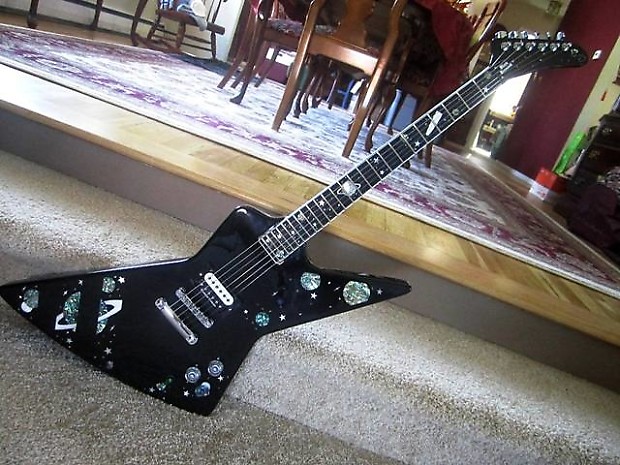 The GALAXY Explorer Guitar Scorpions-Matthias Jabs)by: Black