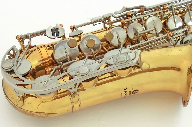 Yamaha YAS-22 Alto Saxophone- Free Shipping*