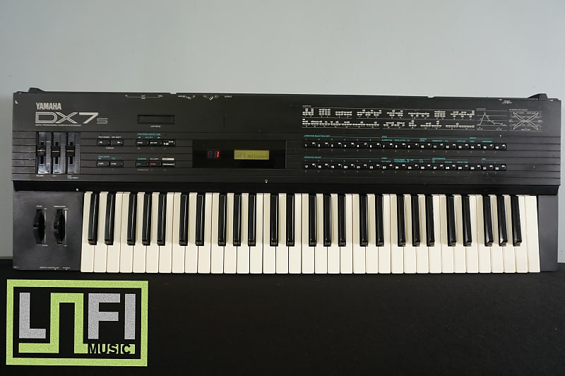Yamaha DX7S 80s Digital Polyphonic FM Synthesiser  - 100V image 1