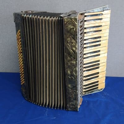 Vintage Hohner Unknown Model Intermediate 120/41 Piano Accordion For Repair image 12