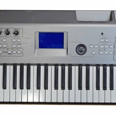 Yamaha MM6 Music Synthesizer