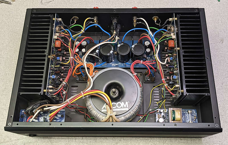 Refurbished GFA5400 MosFet Power Amplifier Reverb