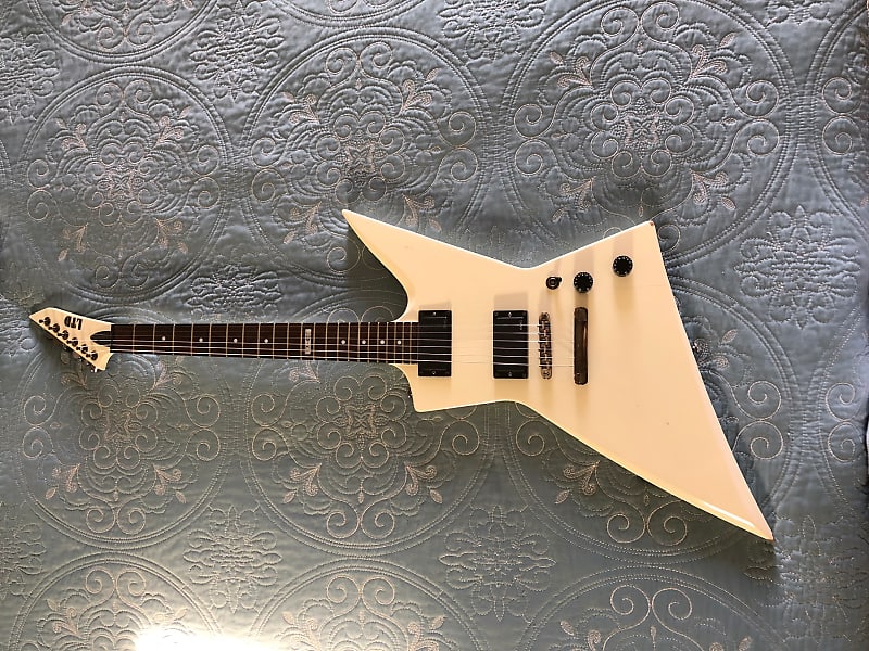 貴重 LTD/ESP EX-400BD 買取情報】渋くてカッコイイ変形