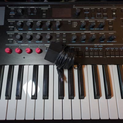 Korg Modwave 37-Key Wavetable Synthesizer 2021 - Present - Black