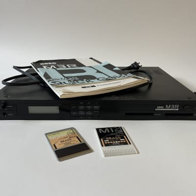 Korg M3R AI Synthesis Module 1990s with voice cards and manual