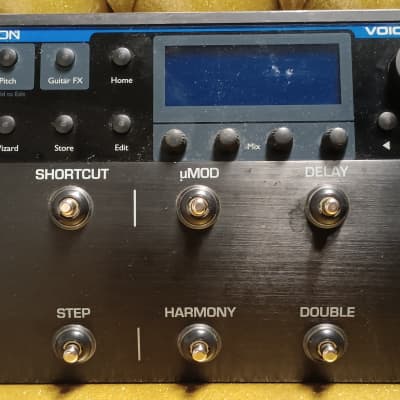 TC-Helicon VoiceLive 2 ボーカルプロセッサー