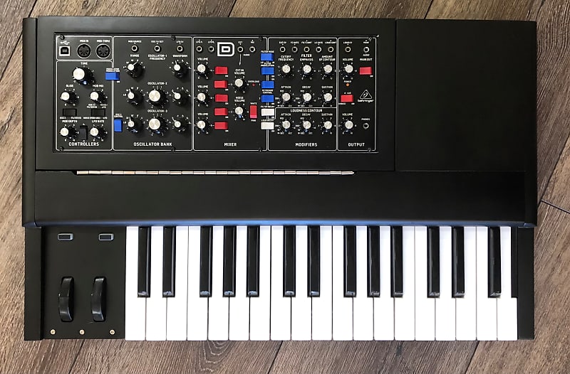 Custom 32 Note Keybed & Enclosure for Behringer Model D Custom 32 Note Keybed & Enclosure for Behringer Model D