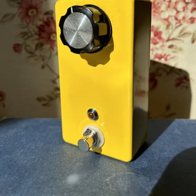 RCO Pedals Arrows Clone - Yellow image 1