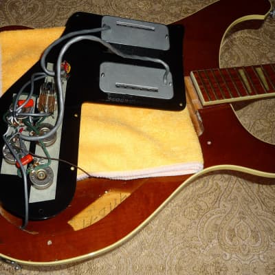 Vintage 1974 Rickenbacker 481 Guitar, Heavy Birdseye Maple, Beautiful RARE Walnut Brown Gloss Finish image 8