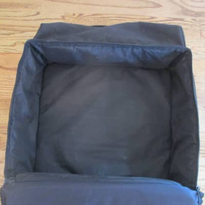 Ludwig Heavily Lined/Padded Snare Drum Case, Fits 14 X 6 Drums, Backpack Straps, Pockets ! image 7