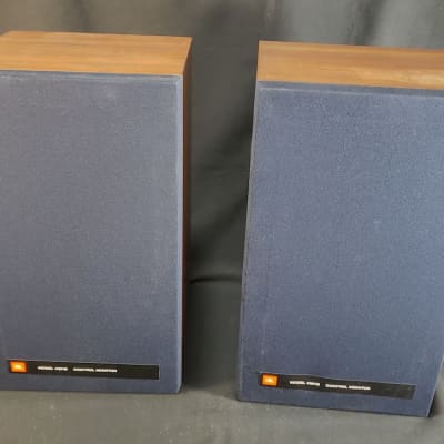 JBL 4301B Professional Series Broadcast Monitor Speakers JBL 4301B Professional Series Broadcast Monitor Speakers