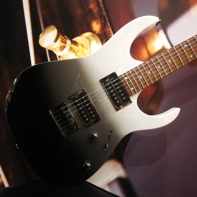Ibanez RG421-PFM  RG Series E-Guitar 6 String - Pearl Black Fade Metallic for sale