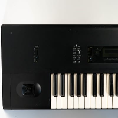 Korg M1 61-Key Synth Music Workstation - Keyboard / Synthesizer image 3