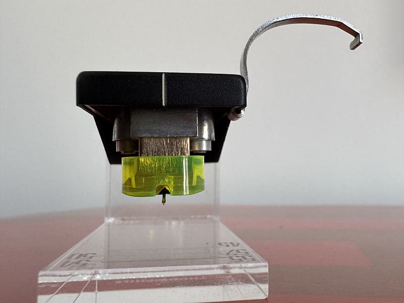 Grace F-8E MM Stereo Cartridge with Grace RS-8E Stylus & Grace HS-1 Headshell