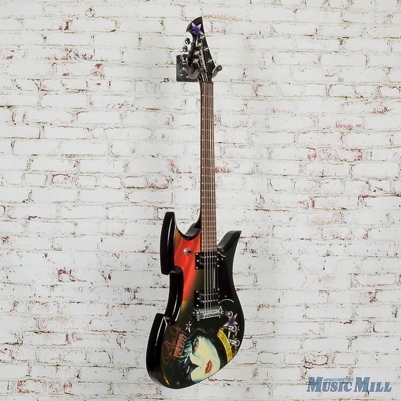 ギター silver tone ps ap 4 kiss paul stanley ギター silver tone ps ap 4 kiss paul stanley Silvertone Paul