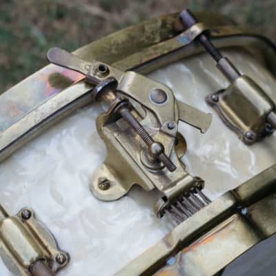 Vintage 1920s Leedy 'Full Dress' 14x4 Snare Drum in White Marine Pearl image 12
