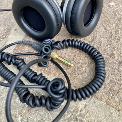 Sony MDR-V700DJ image 3