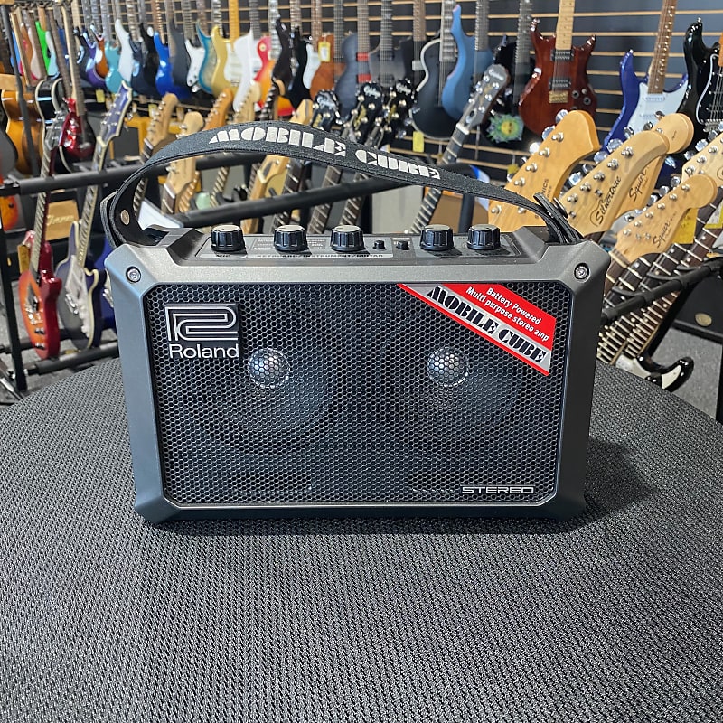 Roland Mobile Cube Battery-Powered Stereo Amplifier | Reverb