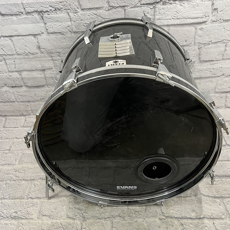 Tama Rockstar 22 22x16