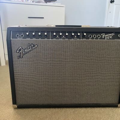 Fender Frontman 212R 2-Channel 100-Watt 2x12