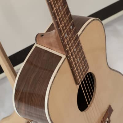 Lefty/Righty Luthier Portland Guitar OM Bolivian Rosewood with Adirondack Spruce image 5