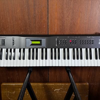 Korg X5D MUSIC SYNTHESIZER 01/w series w/ power supply New internal battery!