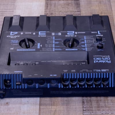 Roland GR-30 Guitar Synthesiser