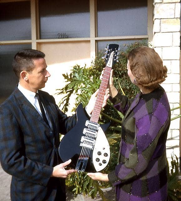Rickenbacker 320 12弦 Rickenbacker 320/12 12-String '64 Reissue 1985 | Reverb