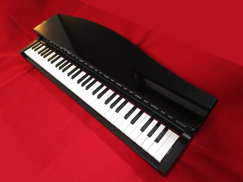 Korg micropiano Compact Electronic Piano w/PSU (100-240V) TESTED F/S #3