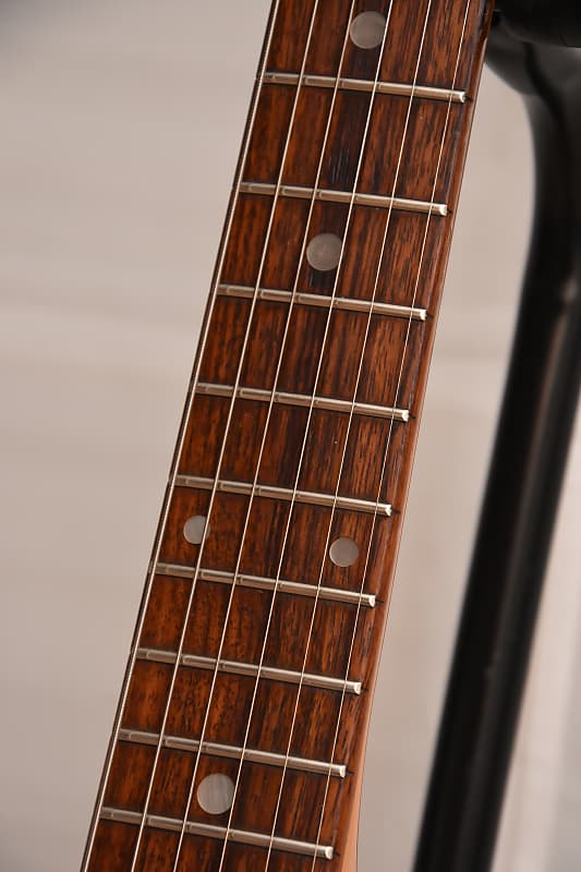 ギター Diamond SG aria Demo Guitar Aria Diamond SG Deluxe Made In Japan - YouTube
