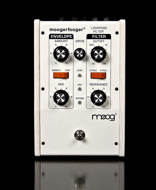 Moog MF-101 Moogerfooger Low Pass Filter White